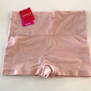 Spanx shapewear